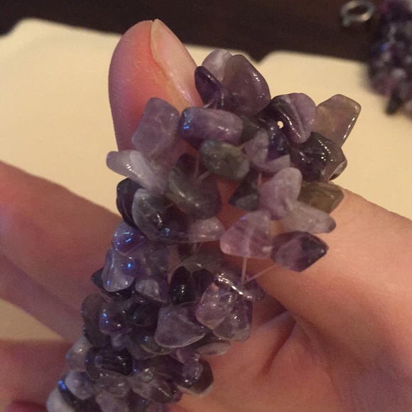 Purple necklace and bracelet - Picture 6 of 7